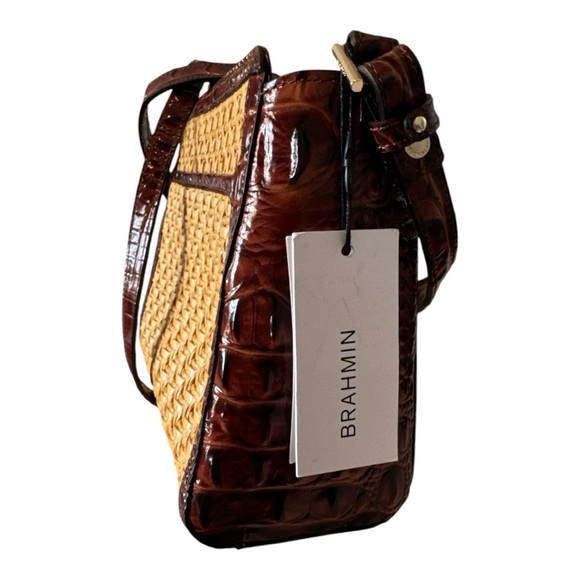 NWT Brahmin Carrie Crossbody Natural Chatham + Leather Woven Straw Summer - Picture 1 of 13